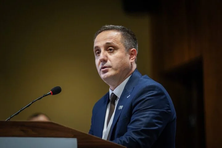 Driton Selmanaj kërkon rinumërim të votave: Skema të organizuara për manipulim masiv të votave brenda subjekteve politike