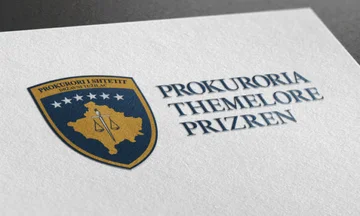 Kokainë, marihuanë, armë dhe mijëra euro, aktakuzë ndaj gjashtë personave në Suharekë