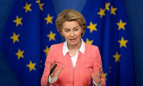 Von der Leyen – Kurtit e Vuçiqit: Nuk ka fonde nëse nuk ka normalizim marrëdhëniesh