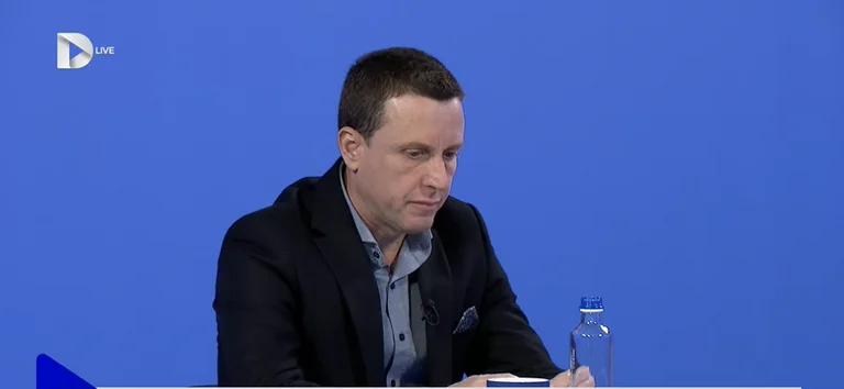 “Oligarkët po duan ta kapin KPM-në” – Besnik Berisha flet me gjuhën e Kurtit dhe nuk e mohon këtë