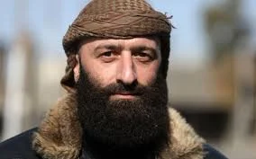 Kush është Ahmad al-Awda, njeriu që mund të rrezikojë stabilitetin në Siri?