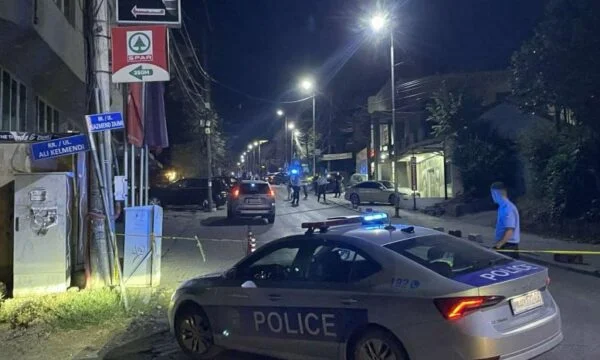 LAJMI I FUNDIT/ Gjuajtje me armë në Aktash, 3 të plagosur 1 i vrarë