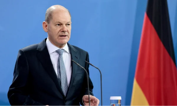 Telefonata me Vuçiqin, Scholz ia rikujton zotimet për zbatimin e Marrëveshjes së Ohrit