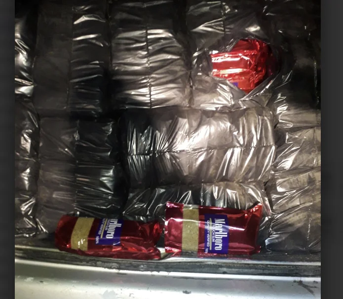 Në Kosovë mungesë, ‘lulëzon’ kontrabanda me marlboro, policia sekuestron 500 kg duhan