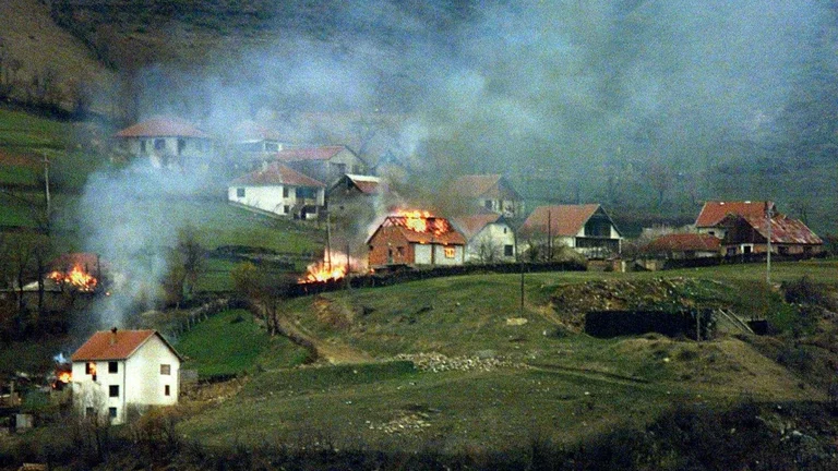 Dëmet që iu shkaktuan Kosovës në luftë