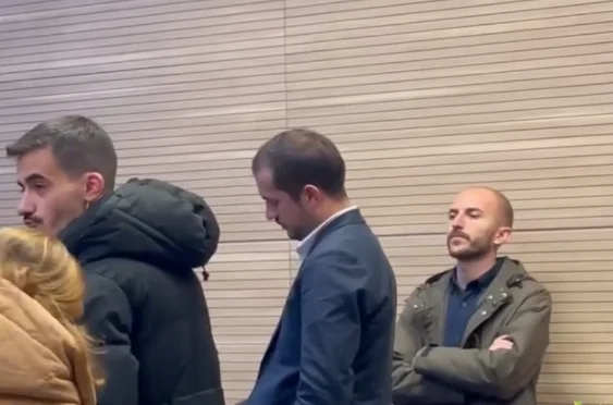 Dyshohen për nxitje të përçarjes ndaj njerëzve të drejtësisë: Zëdhënësi i VV-së bashkë me zyrtarë tjerë nuk e pranojnë fajësinë