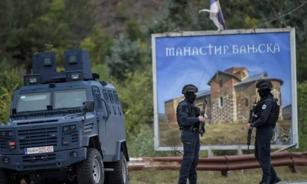 Raporti i ICG: Kosova po e fiton betejën për kontrollin e Veriut, duhet t’i tërheq specialët nga rajonet me shumicë serbe