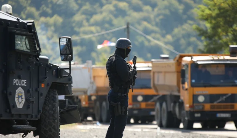 Policët po e presin nga 1 Marsi takimin me Sveçlën, Zeqiri: Nëse nuk ndodh edhe këtë javë nuk e di pse duhet të mbahet më