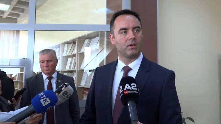 “Vera ose vjeshta” – Konjufca: Unë moti jam për zgjedhje duhet të bisedojmë më partitë