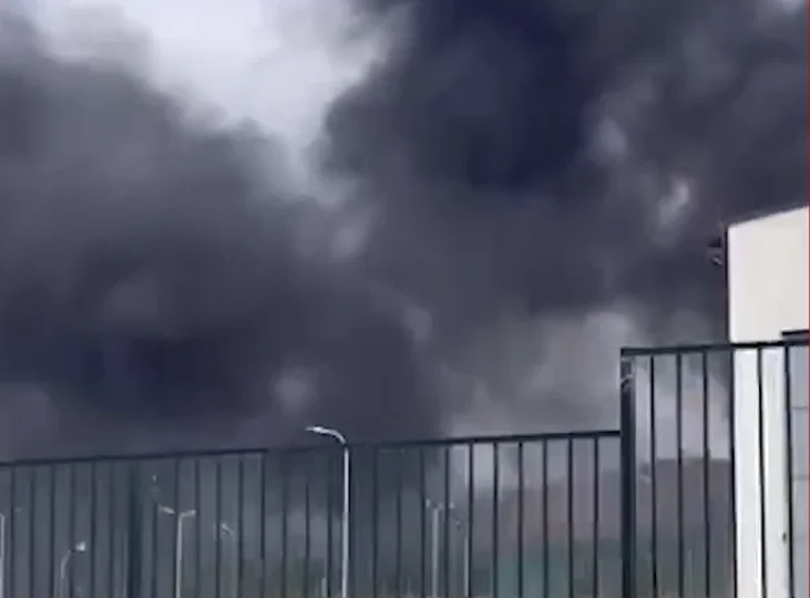 Policia jep detaje për djegien e fabrikës në Parkun në Biznesit