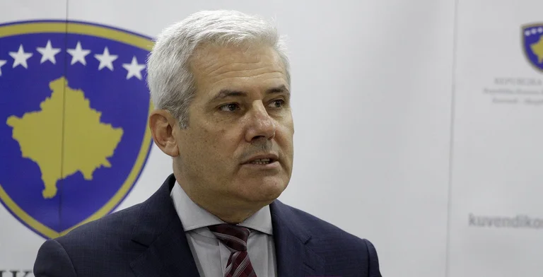 A kishte Sveçla anulim të vizitës në SHBA? Tregon për Periskopin asistentja e tij ekzekutive