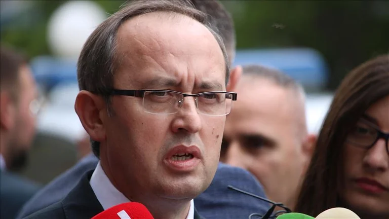 Hoti: 100 eurot nuk e zgjidhin problemin e rritjes së çmimeve, duhet të merren masa afatgjate