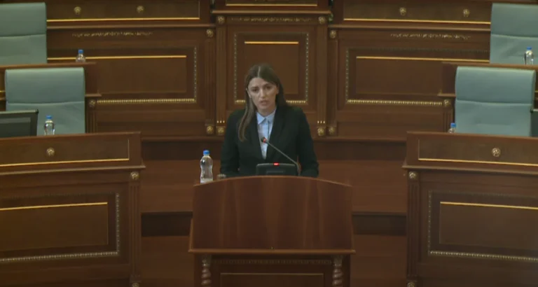 Haxhiu i thotë Haradinajt: Për shkak teje një prokuror special është dashur ta lëshojë vendin