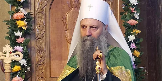 Albin Kurti ia lejon patriarkut Porfirije vizitën në Kosovë