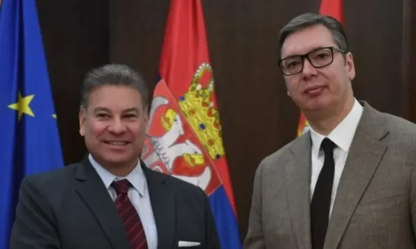 Sot Escobar drejt Beogradit: Heqja e barrikadave në veri pjesë e agjendës
