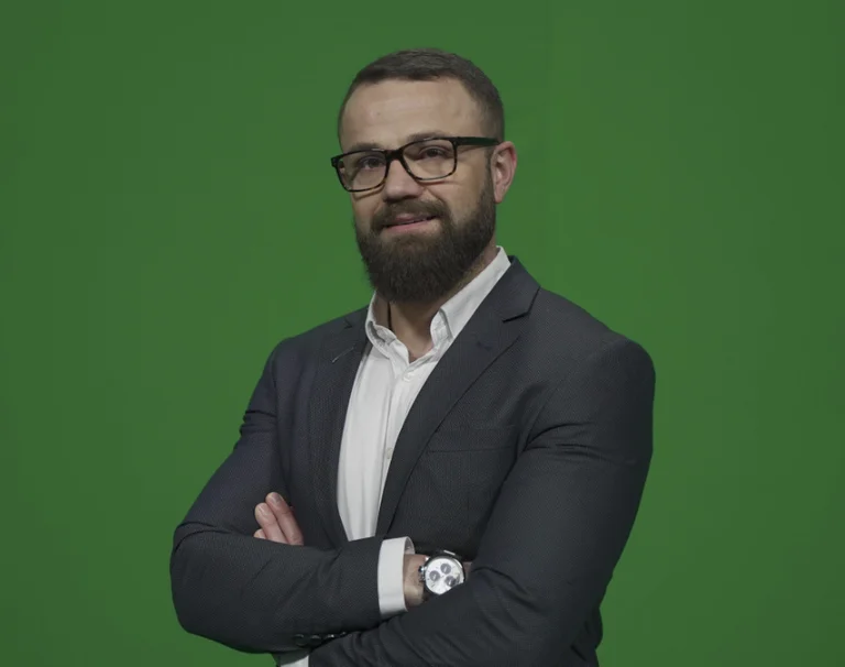 Komenti skandaloz i dekanit të kolegjit AAB për Zana Avdiun