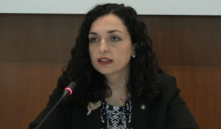 Vjosa Osmani numëron temat e diskutuara me Blinken: Folëm si të ngrisim numrin e njohjeve për Kosovën