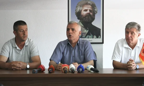 Klinaku: Kurti kishte qëndrime disktriminuese në takim