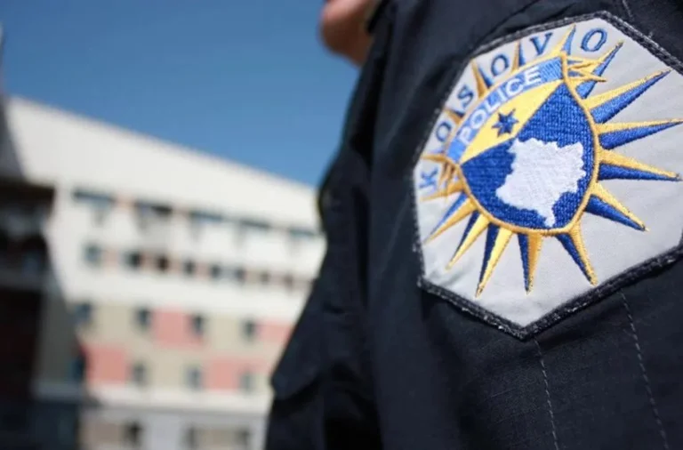 Rreshteri rrah brutalisht policen në Pejë, arrestohet nga IPK-ja