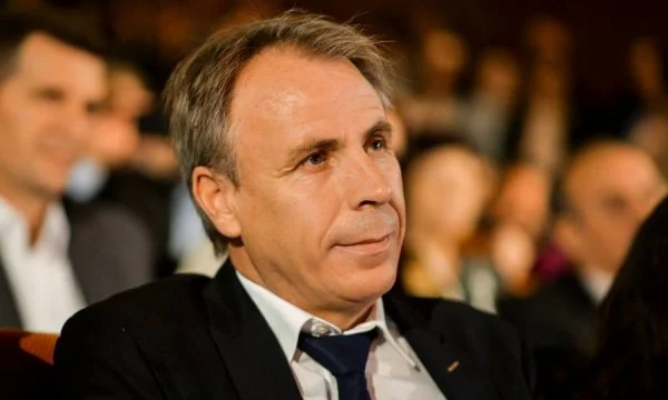 Zogiani: Të punësuarit në KEK kanë vetëm fotografi me figurat e njohura të Vetëvendosjes, por jo ndonjë lidhje