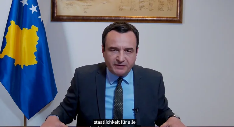 Kurti: Serbia ka mbi 40 baza ushtarake në kufi me Kosovën, por s’kemi frikë – këtu e kemi NATO-n