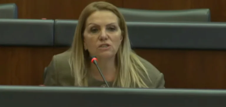 Time Kadrijaj – Kurtit: Pse s’je marrë vesh me deputetët tuaj për të votuar unanimisht pro martesave mes gjinisë së njëjtë