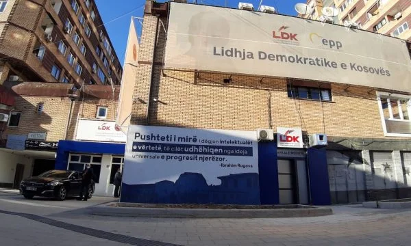 LDK formon 6 departamente, këto janë të gjitha vendimet e mbledhjes së Kryesisë