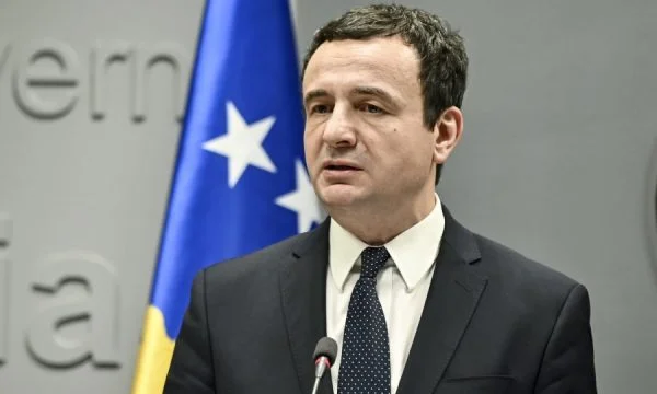 Situata me pandeminë: Kurti pritet t’i takojë sot kryetarët e komunave