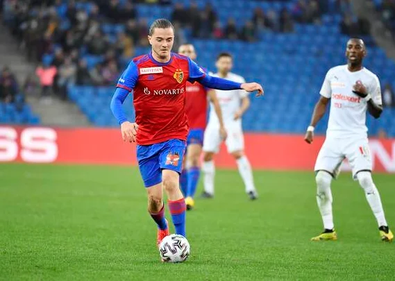 Orges Bunjaku transefrohet nga Baseli te Grenoble