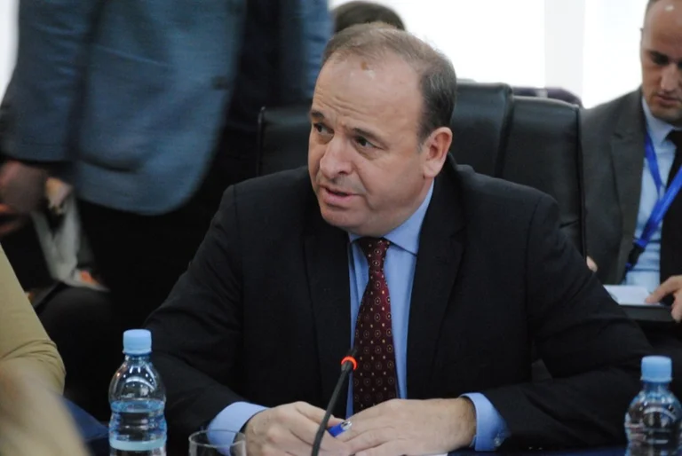 Reçica i PDK-së: Vetëvendosje po tenton të vendos njeriun e tyre në Agjencinë për Informim dhe Privatësi