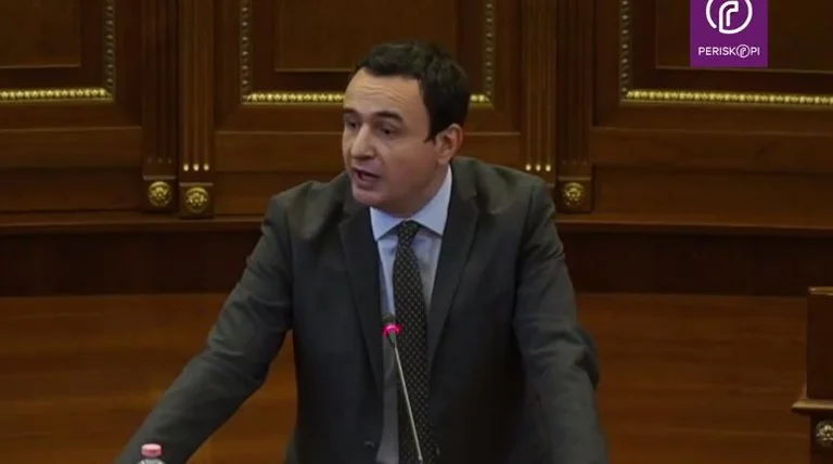 Anëtari i Bordit të AKP-së e çon në gjyq Albin Kurtin: Ku janë dëshmitë?