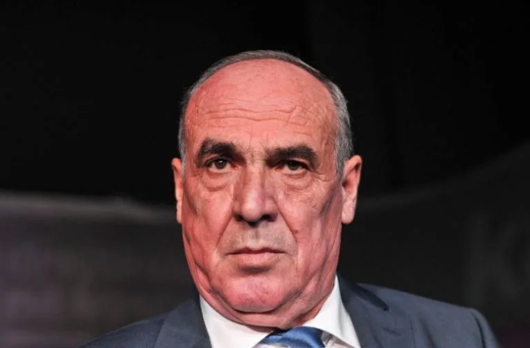Haki Rugova flet për Periskopin pasi Abdixhiku e la jashtë kryesisë së LDK’së