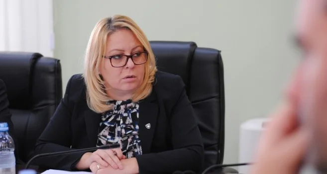 Ekskluzive: Hykmete Bajrami thotë se nuk ka dhënë dorëheqje nga LDK-ja