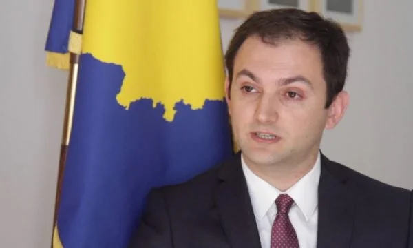 Po shahet e linçohet, por Ambasadori Gashi e kishte mundësuar thirrjen e Ezanit në Paris