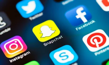 Facebook dhe Instagram bien për herë të dytë brenda 72 orëve