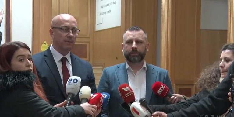 Rakiqi i Listës Serbe: Qeveria Kurti t’i ketë më shumë se 12 ministri, një na takon neve