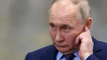 Si i humbi Rusia miqtë dhe ndikimin global