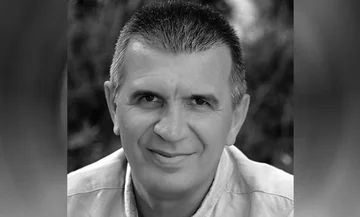Manuali i qeverisjes së një manipulatori si Albin Kurti