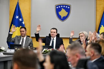 Qeveria në detyrë mban mbledhje, merren disa vendime