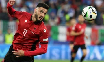 Burnley i kërkon 12 milionë euro për Armando Brojën, sulmuesin kuqezi e duan në Itali