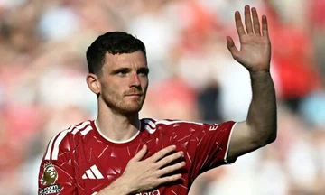 Zyrtare: Andy Robertson transferohet te Tottenham Hotspur