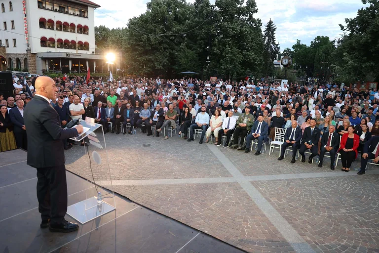 Haradinaj nga Peja: Ardian Gjini është njeriu i krijuar për këtë kohë, votojeni 128
