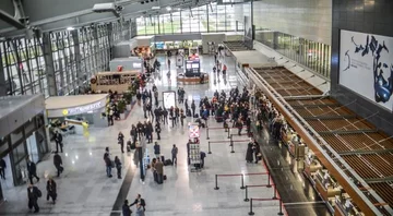 Shtetasja e huaj kapet në aeroport me dokument të falsifikuar