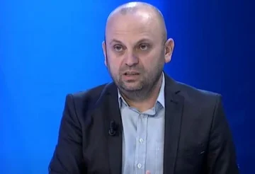 Imer Mushkolaj kritikon KPM-në: Kërkesat për mbylljen e emisioneve televizive janë mendësi totalitare