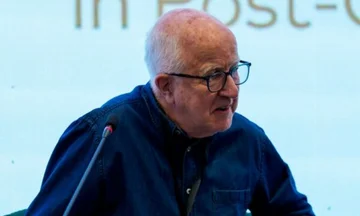 Ish-ministri britanez: Thjeshtë nuk ka asnjë dëshmi bindëse që mund të denojnë Thaçin