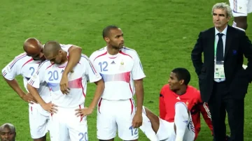 Trajneri që zgjidhte lojtarët sipas horoskopit? Historia e pazakontë e Francës në Botërorin 2006