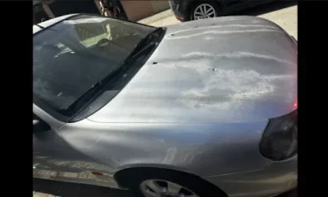 Plumbi qorr dëmtoi një veturë në Prishtinë