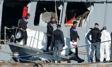 Parlamenti Europian miraton ligjin e ri për deportimin e emigrantëve