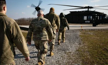 Po zvogëlohet prania e KFOR-it në Kosovë, NATO vendosi pas rishikimit të paralajmëruar nga SHBA