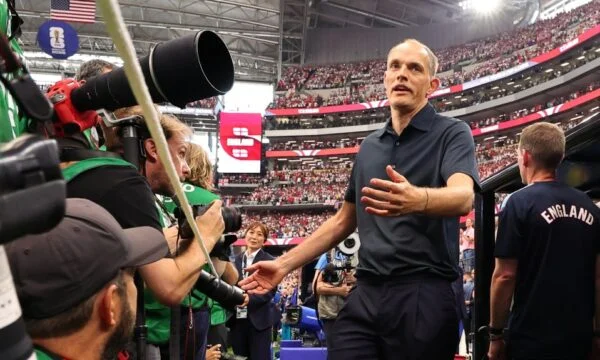 FIFA e ‘dëgjon’ Tuchelin, ndryshon procedurën para fillimit të ndeshjes